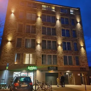 Miodowa Street Parking Free Apartament